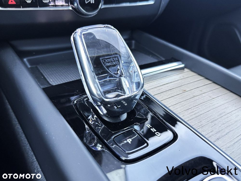 Volvo XC 60 - 21