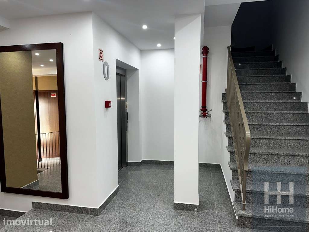 Apartamento T1 na Rua da Carreira, Funchal - Grande imagem: 3/21