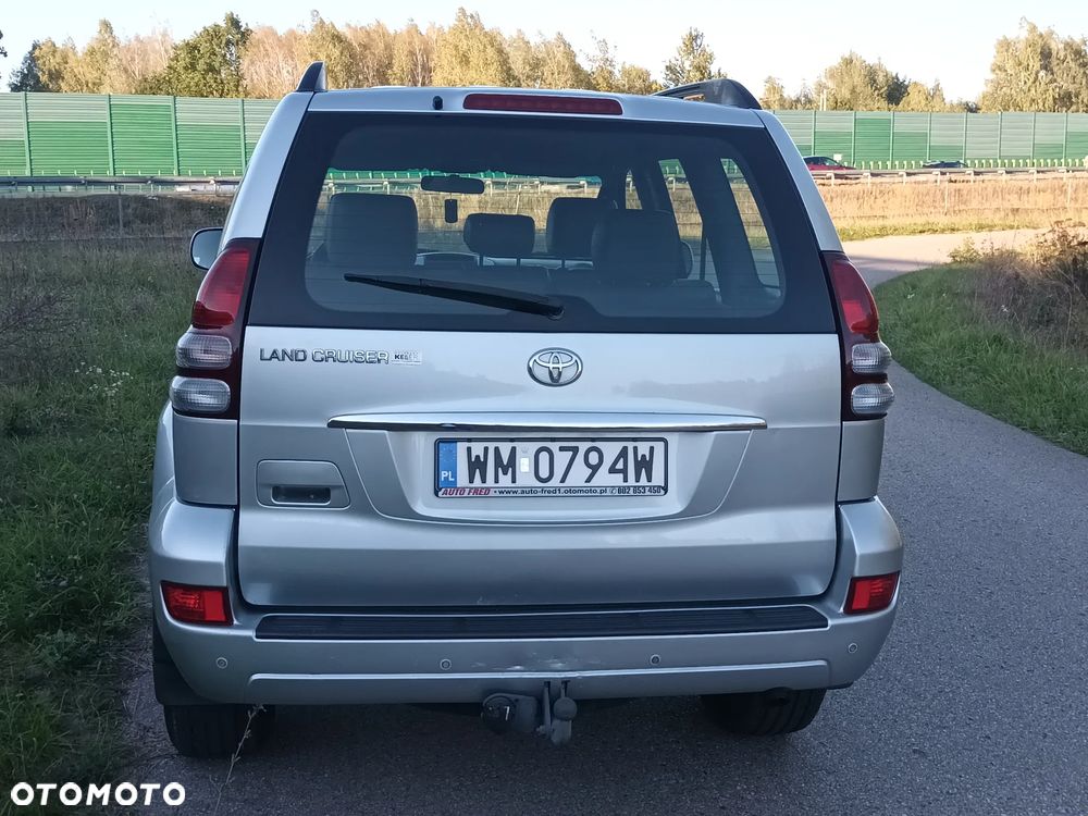 Toyota Land Cruiser - 15