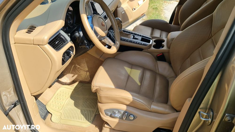 Porsche Macan 3.6 PDK Turbo - 2