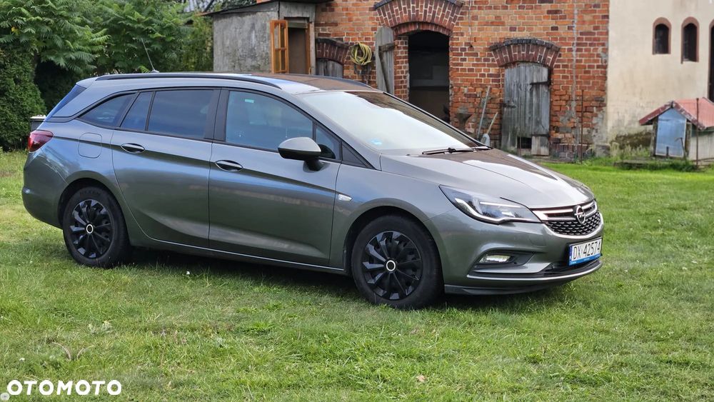 Opel Astra 1.6 CDTI Enjoy S&S - 8
