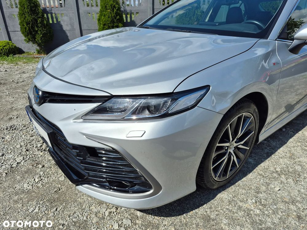 Toyota Camry 2.5 Hybrid Prestige CVT - 23