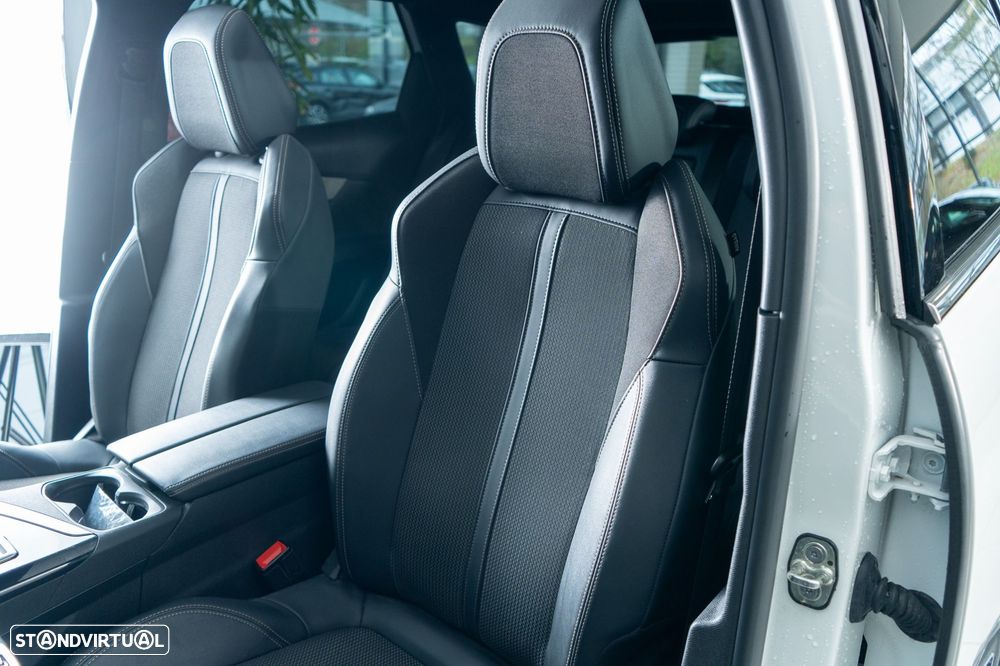 Peugeot 3008 1.6 Hybrid GT e-EAT8 - 7