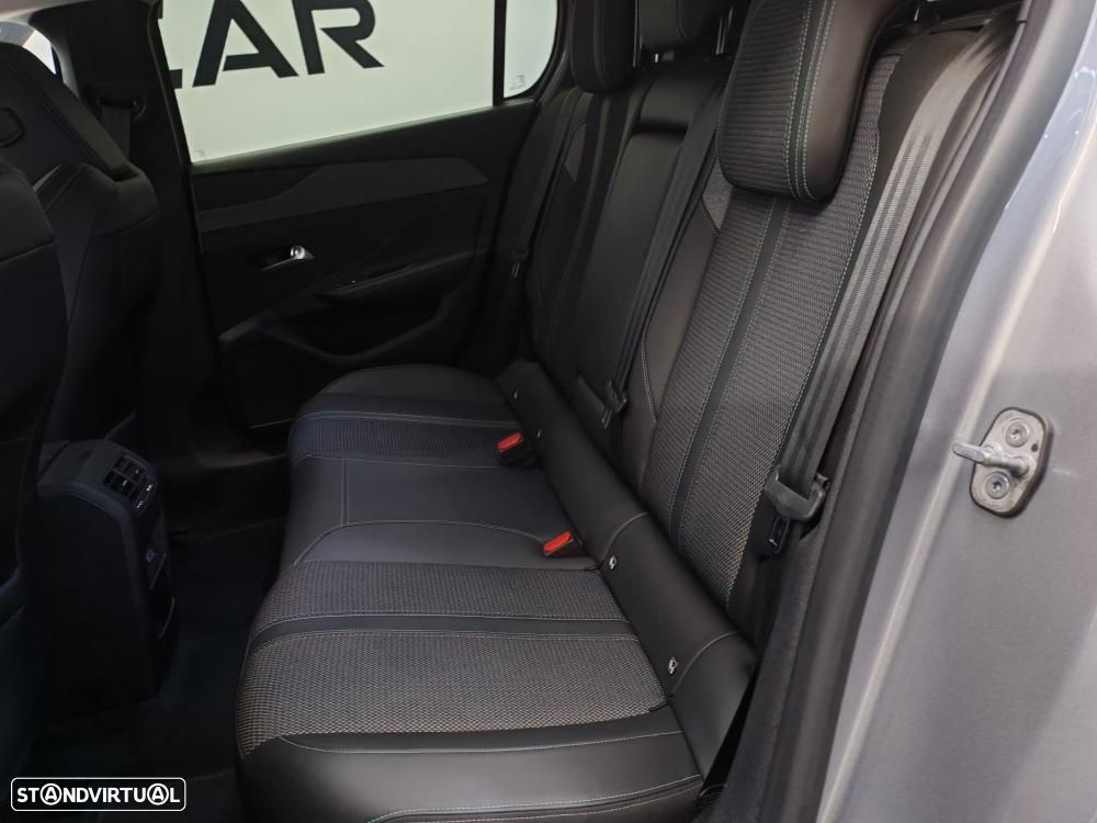 Peugeot 308 1.2 PureTech Allure Full LED - 19