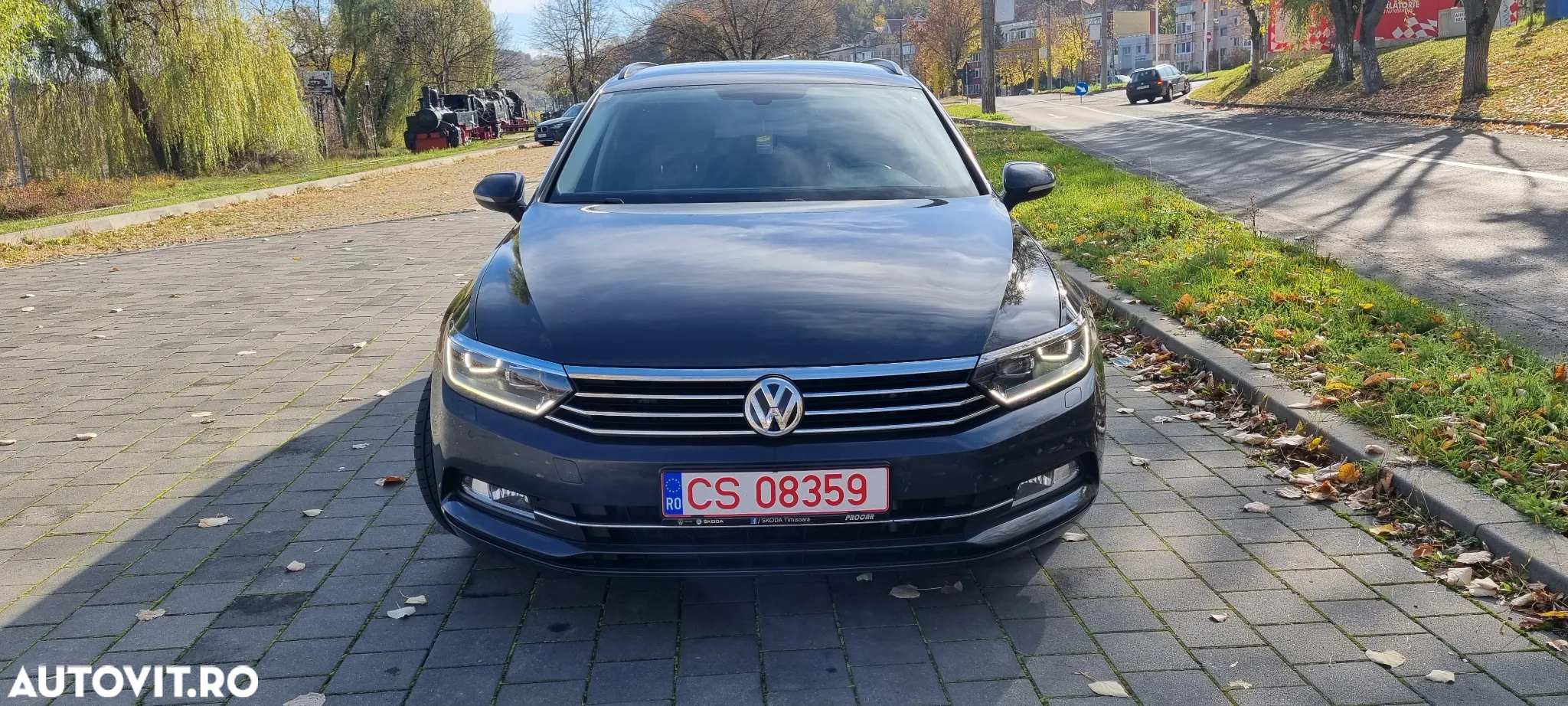 Volkswagen Passat Variant 2.0 TDI DSG Comfortline - 10