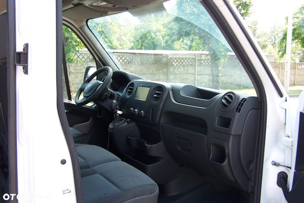 Renault Master - 9