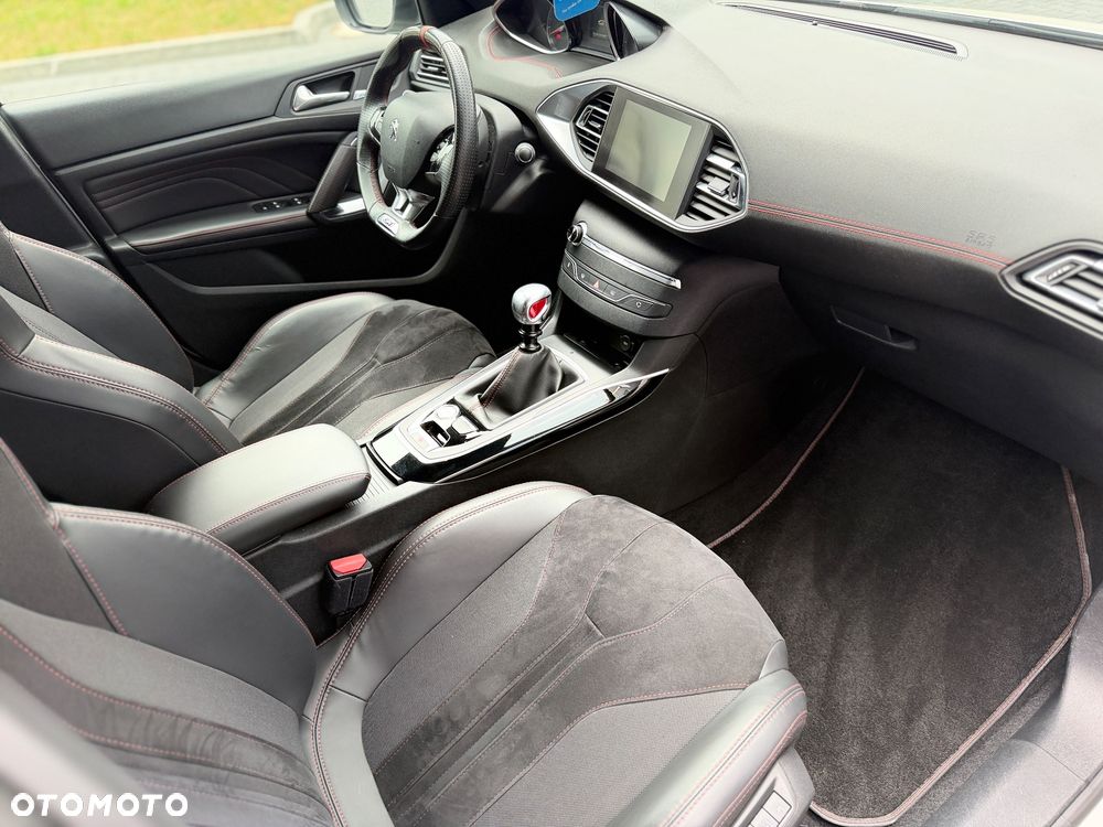 Peugeot 308 GTi by Sport - 36