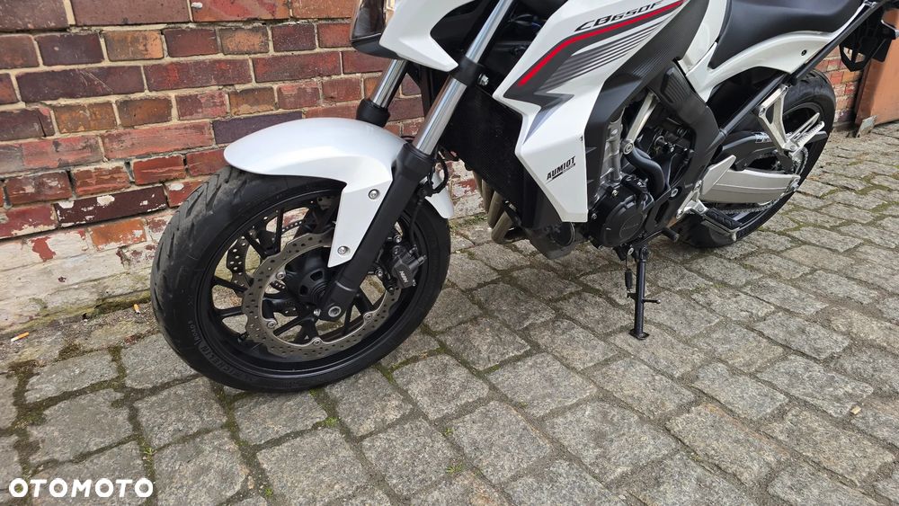 Honda CB - 4