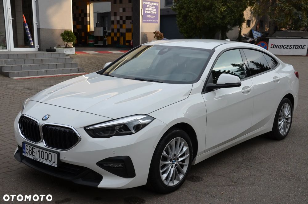 BMW Seria 2 218i Sport Line - 1