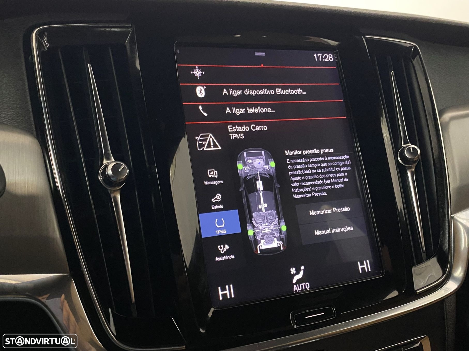 Volvo V90 2.0 D4 Momentum Geartronic - 26