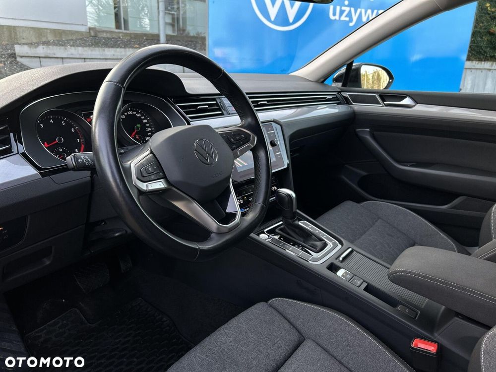 Volkswagen Passat Variant - 9
