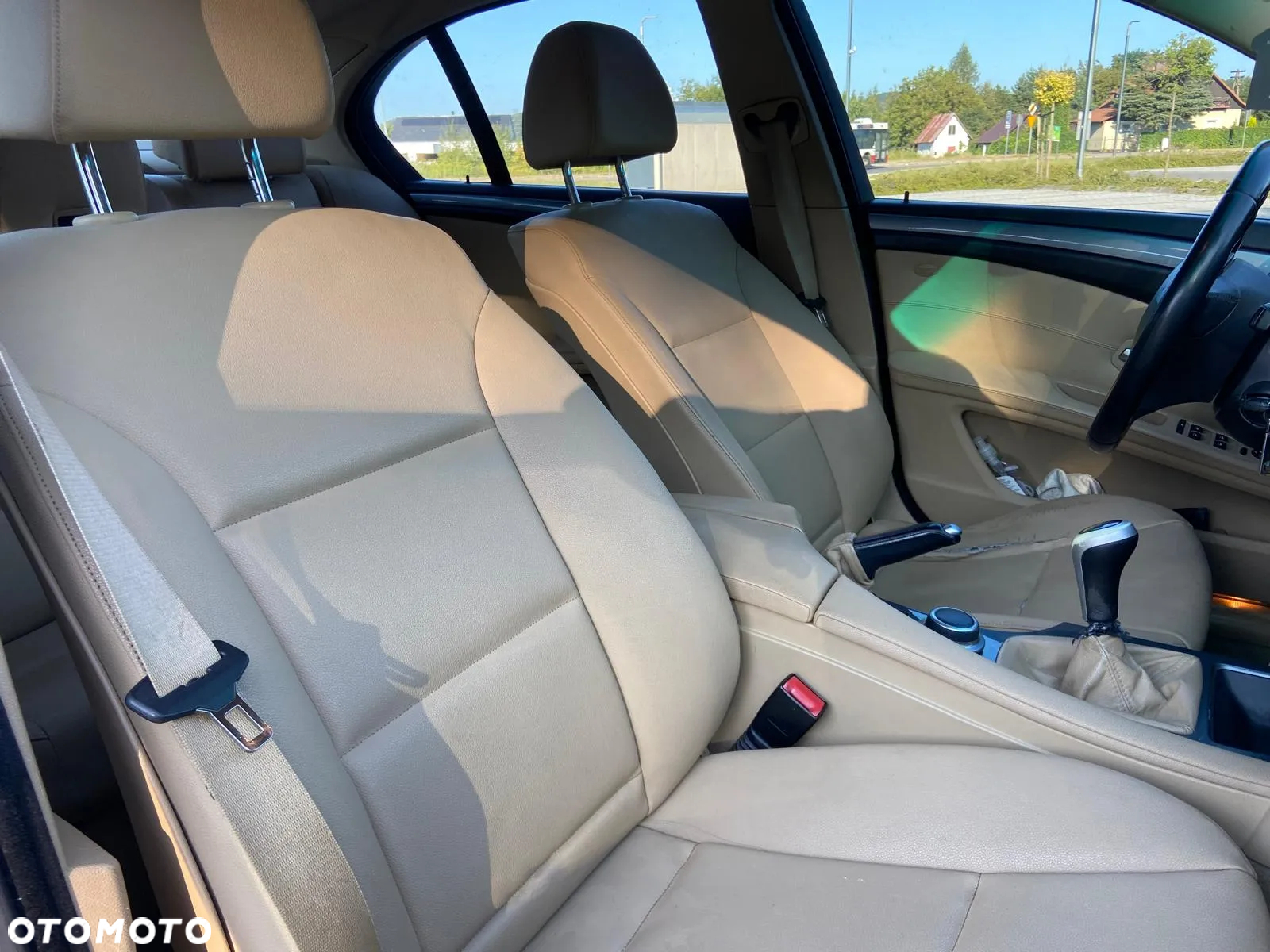 BMW Seria 5 520d - 16
