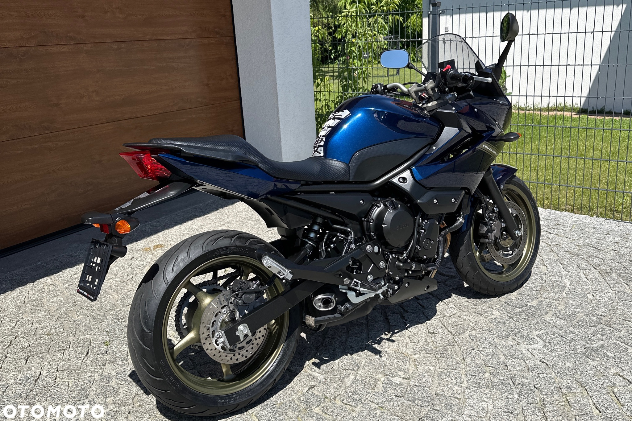 Yamaha XJ - 3