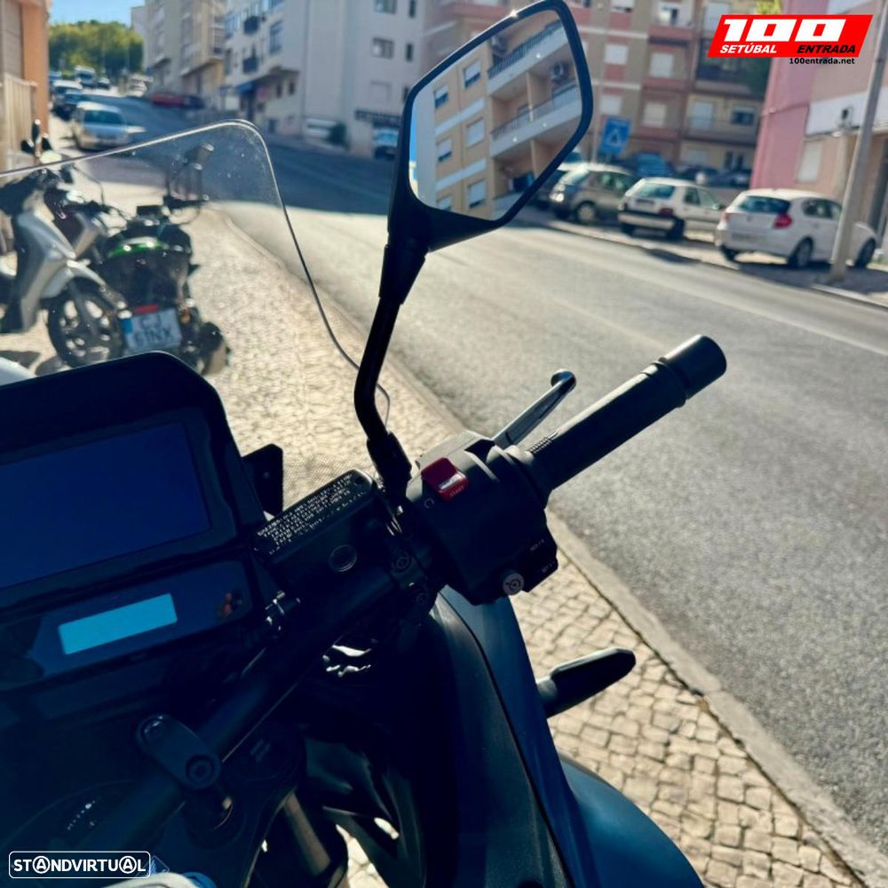 Honda NT 1100 A - 22