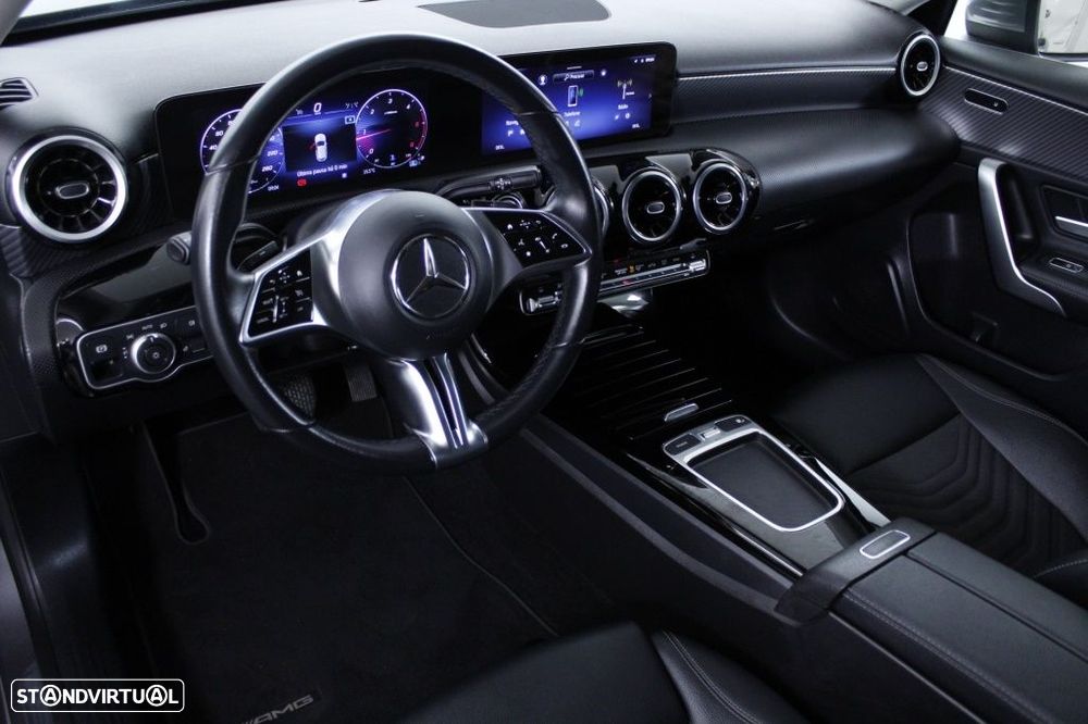 Mercedes-Benz A 200 d - 33