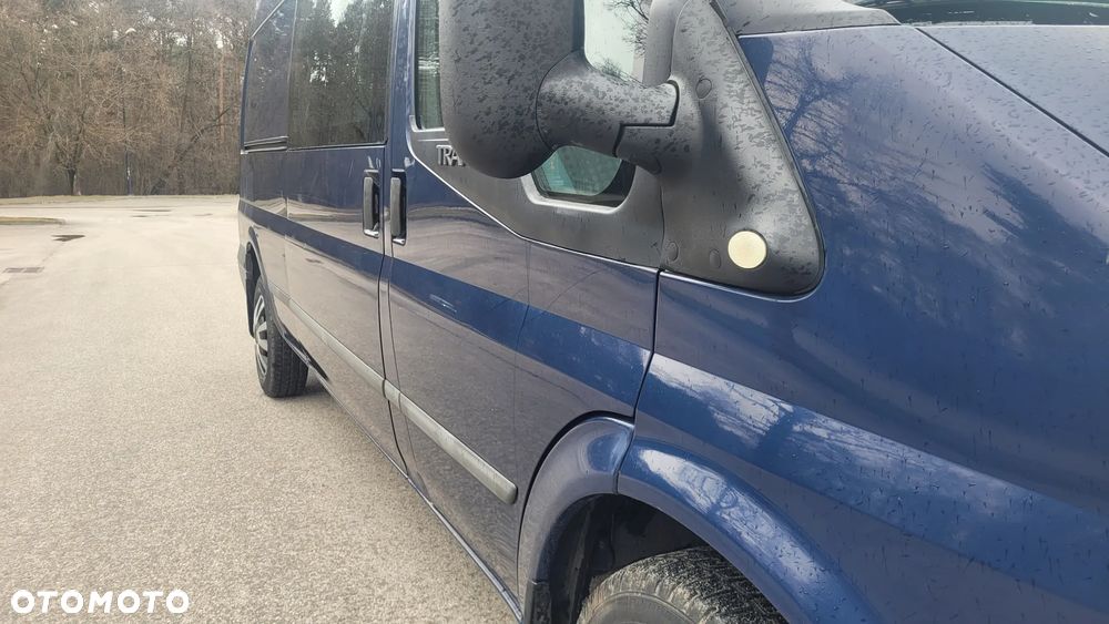 Ford Transit - 12