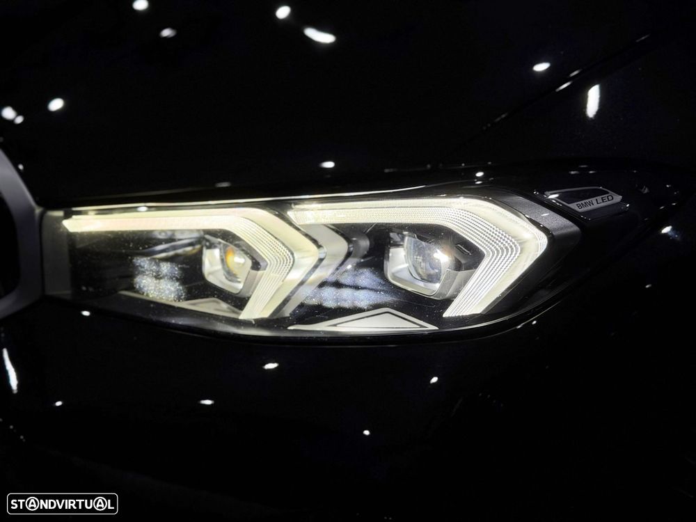 BMW 330 e Touring Pack Desportivo M Pro Auto - 10