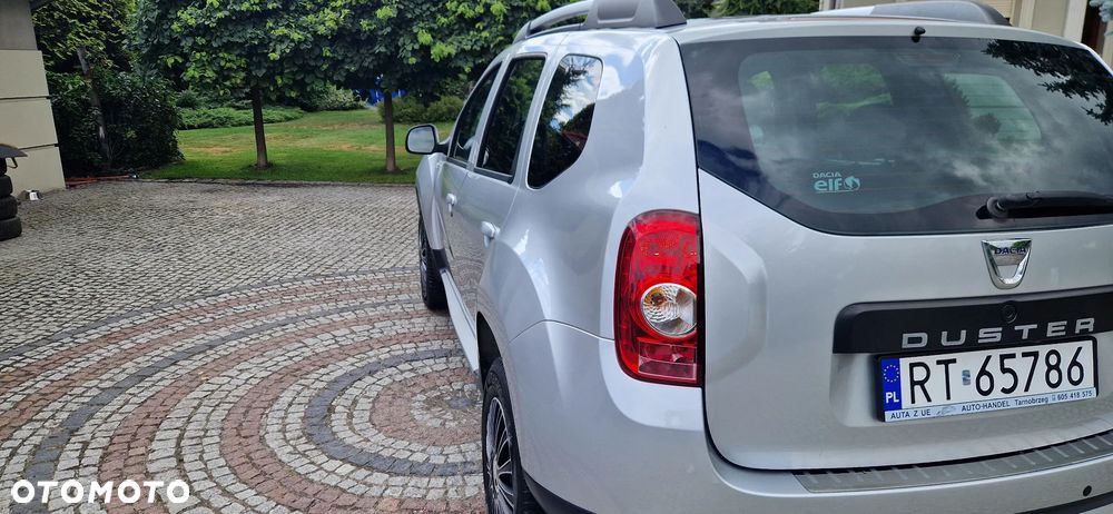Dacia Duster 1.6 16V 4x2 Prestige - 10