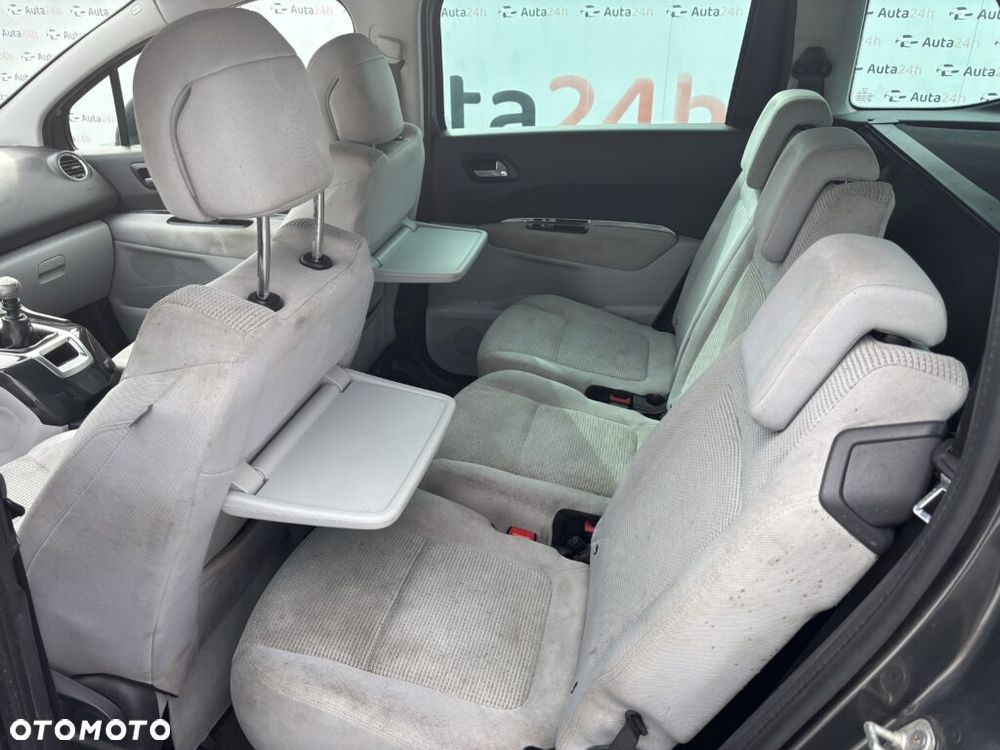 Peugeot 5008 HDI FAP 110 Premium - 9