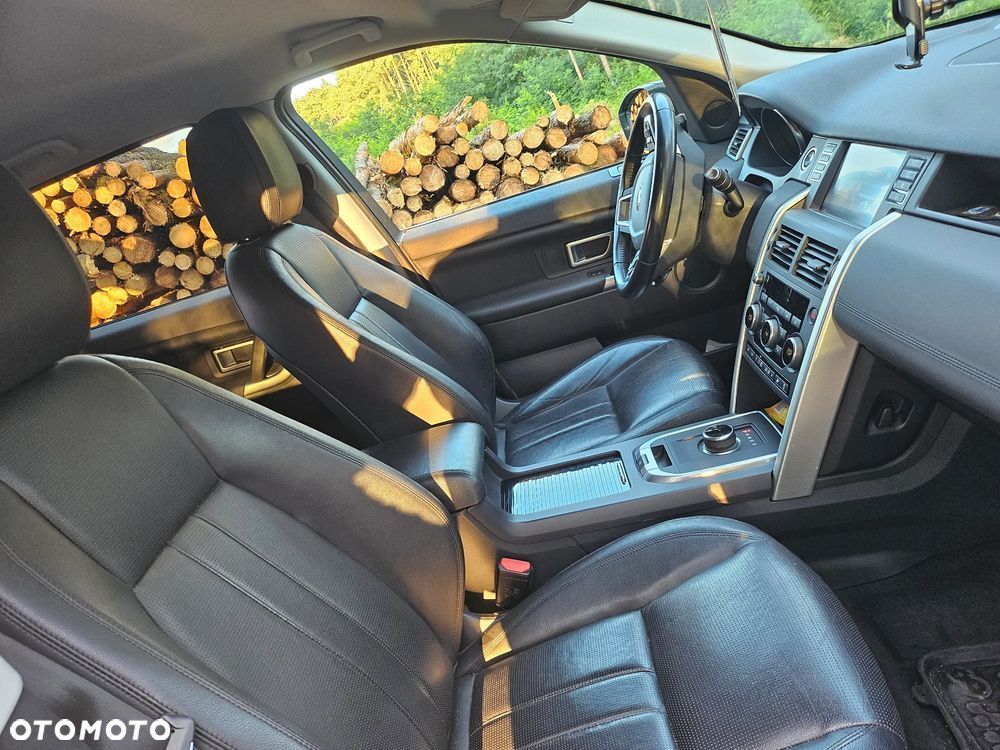 Land Rover Discovery Sport 2.0 TD4 HSE - 13