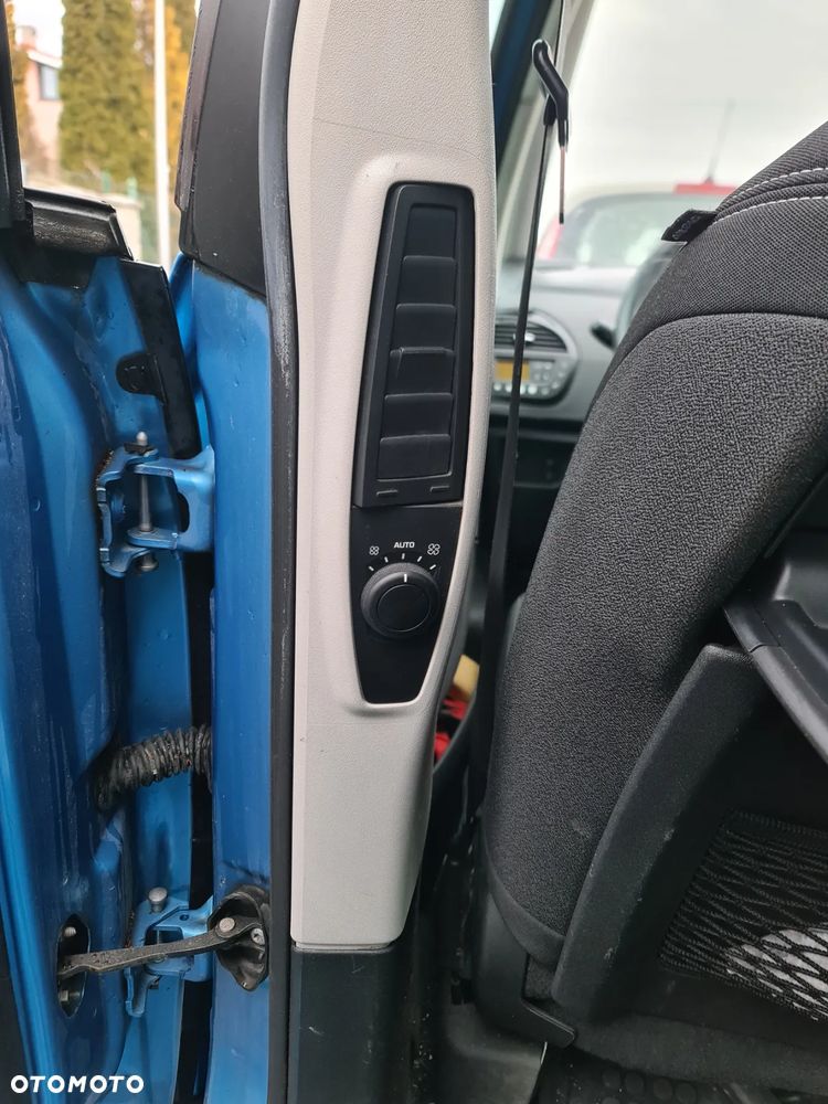 Citroën C4 Picasso - 17