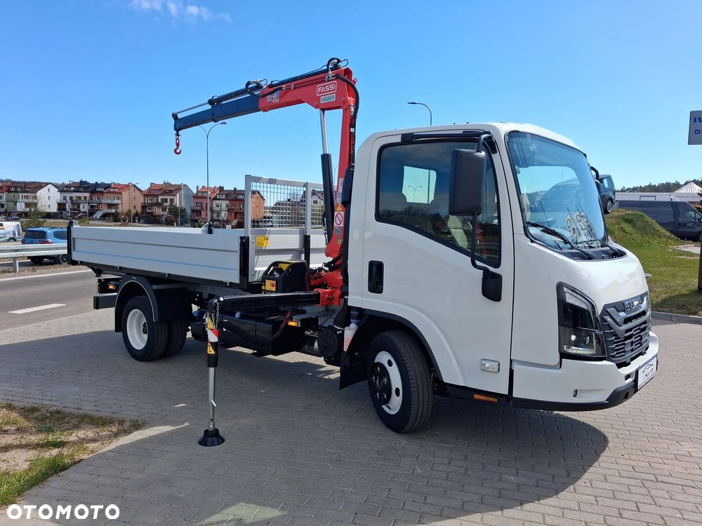 Isuzu M27H - 1