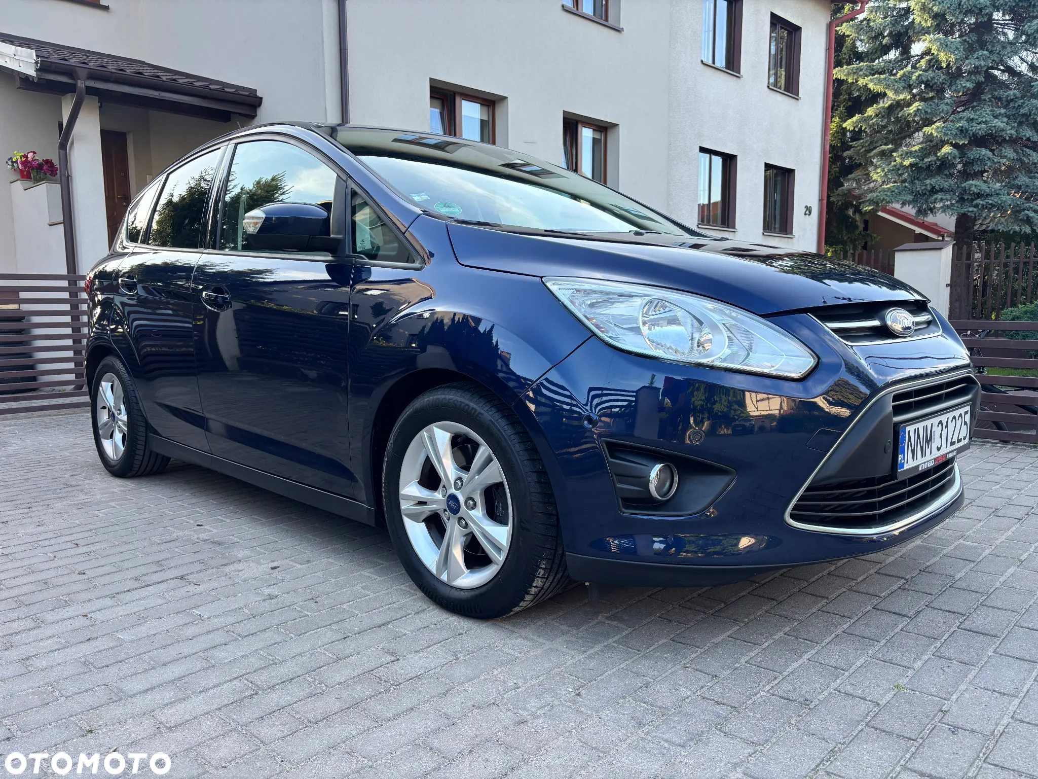 Ford C-MAX 1.6 EcoBoost Titanium - 10
