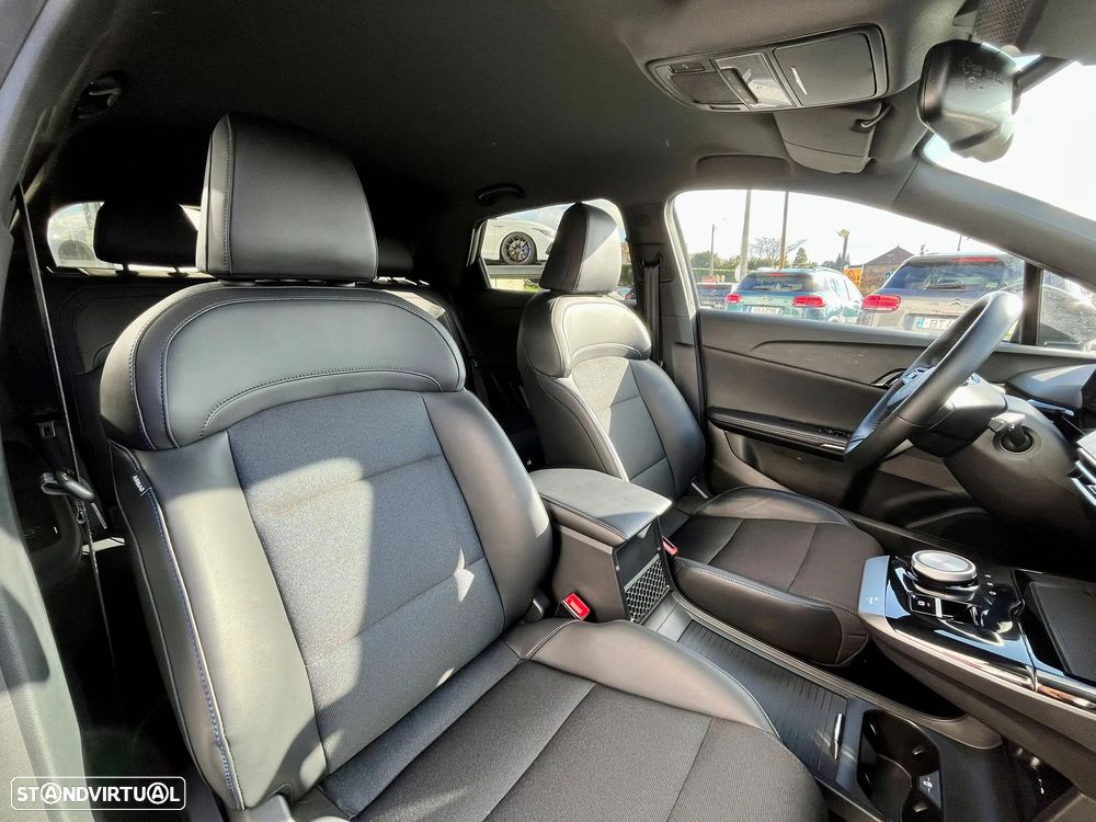 MG MG4 4 Luxury 64 kWh - 12