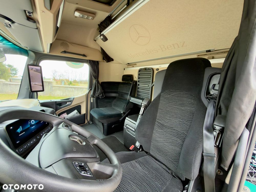 Mercedes-Benz ACTROS 1843 / BURTO-FIRANKA/ KABINA TYPU SALONKA / WINDA  / WIRTUALNY KOKPIT / KAMERY / NOWE OPONY / 18PALET / 8TON ŁADOWNOŚCI / AUTOMAT / DUŻY SILNIK  / SYPIALKA / SERWISOWANY / 2021 / JAK NOWY  / E6 - 22