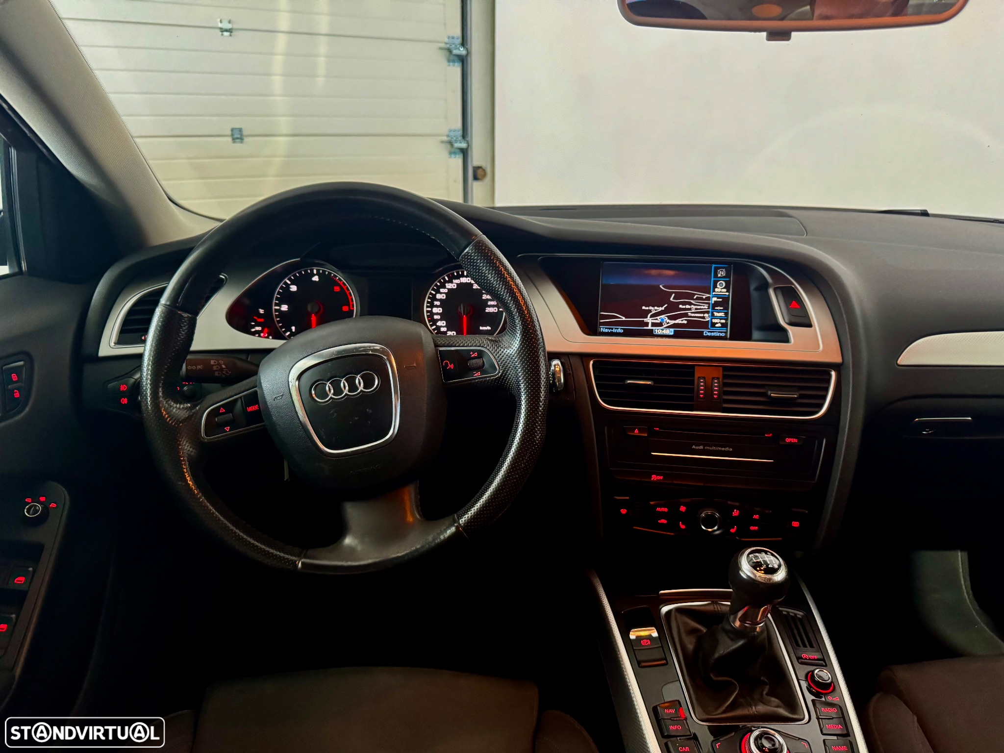 Audi A4 Avant 2.0 TDI Business Line Sport - 16