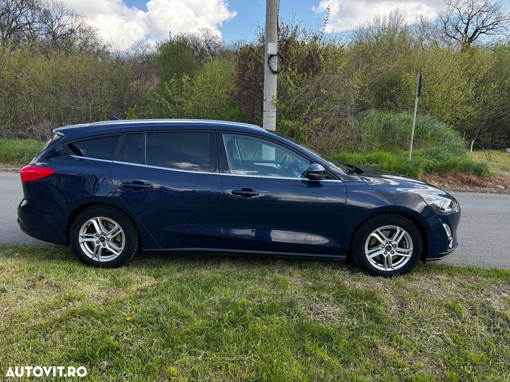 Ford Focus 1.5 EcoBlue Start-Stopp-System COOL&CONNECT DESIGN - 5