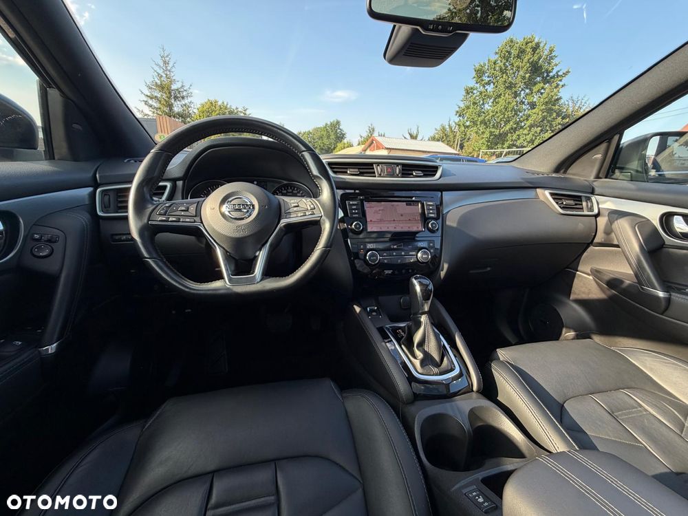 Nissan Qashqai 1.3 DIG-T DCT TEKNA+ - 27