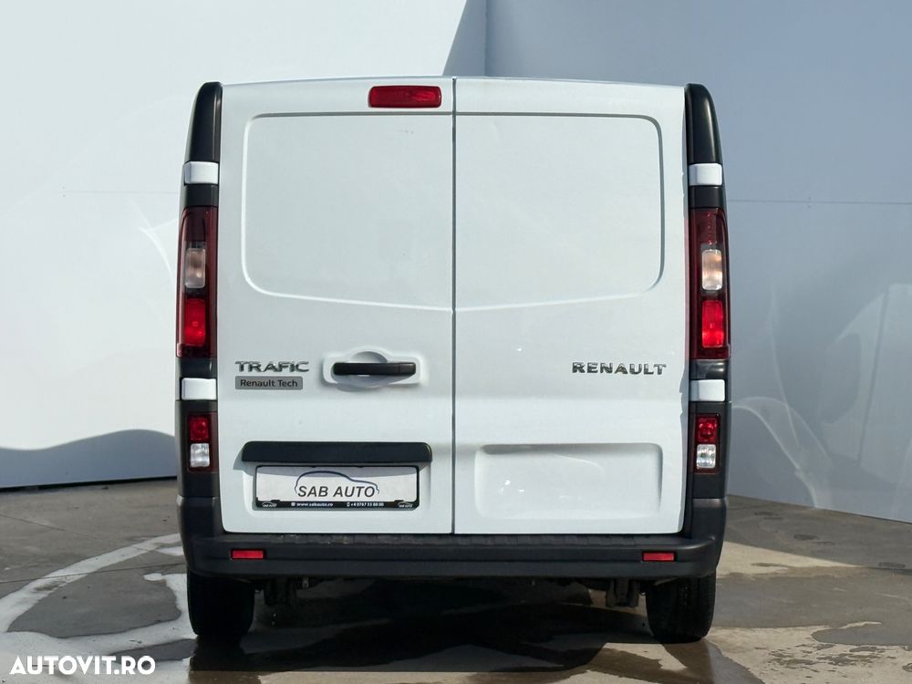 Renault Trafic Grand Combi Life - 16