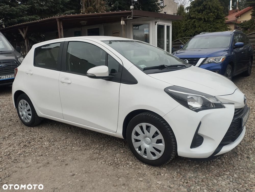 Toyota Yaris 1.0 Active EU6 - 10