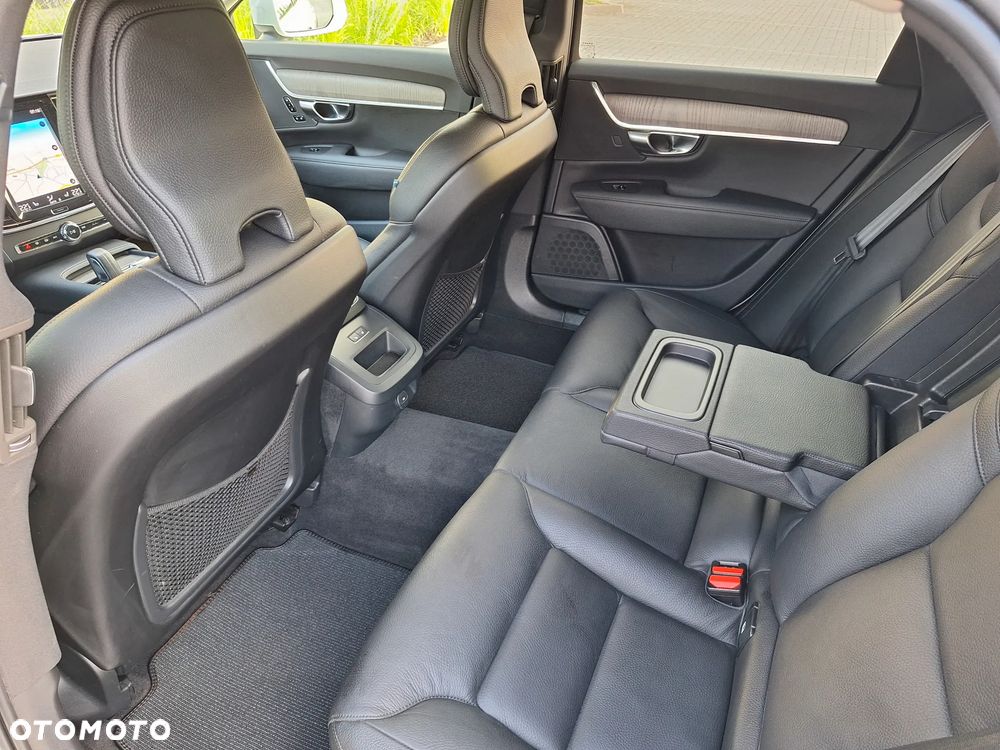 Volvo V90 Cross Country B5 D AWD Pro - 20