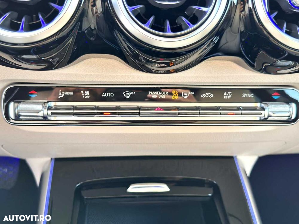 Mercedes-Benz GLB - 26