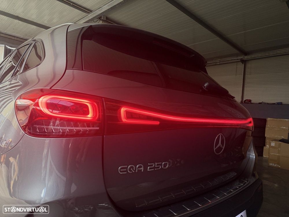 Mercedes-Benz EQA 250 AMG Line - 29