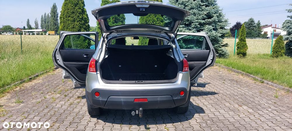 Nissan Qashqai 2.0 dCi 4x4 Tekna - 4