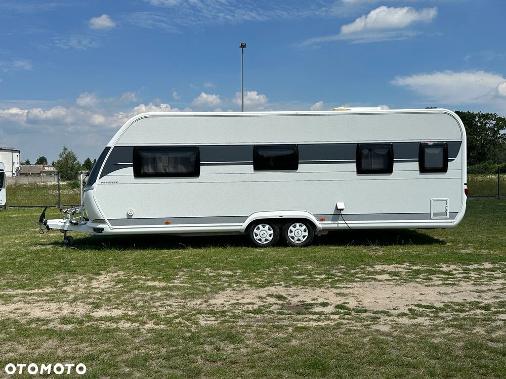 Hobby 660 WFC PRESTIGE z klimą dachową, napędem i markizą. - 6