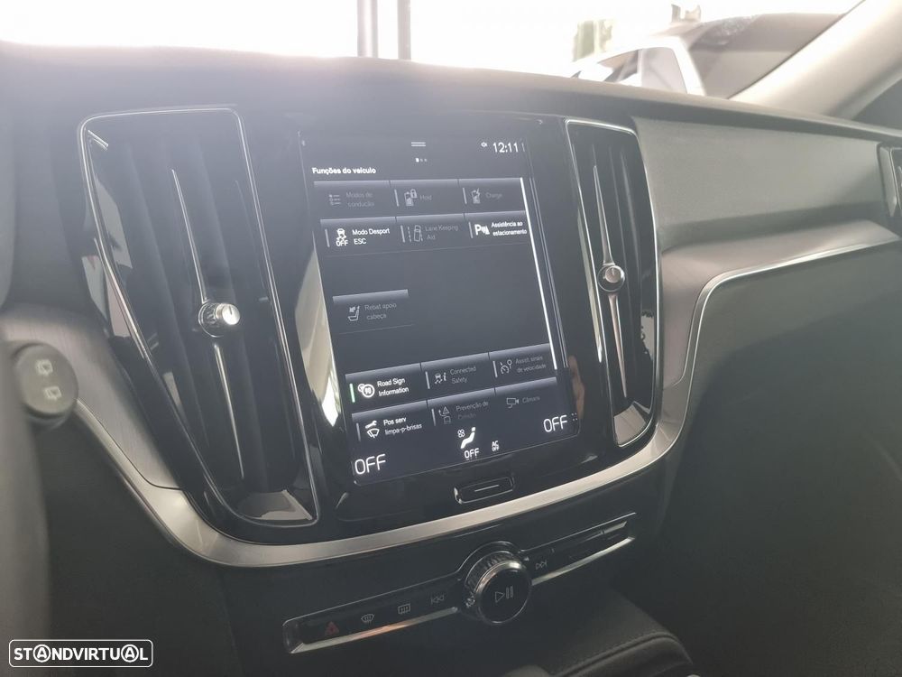 Volvo V60 2.0 T6 AWD TE Inscription Expression - 34