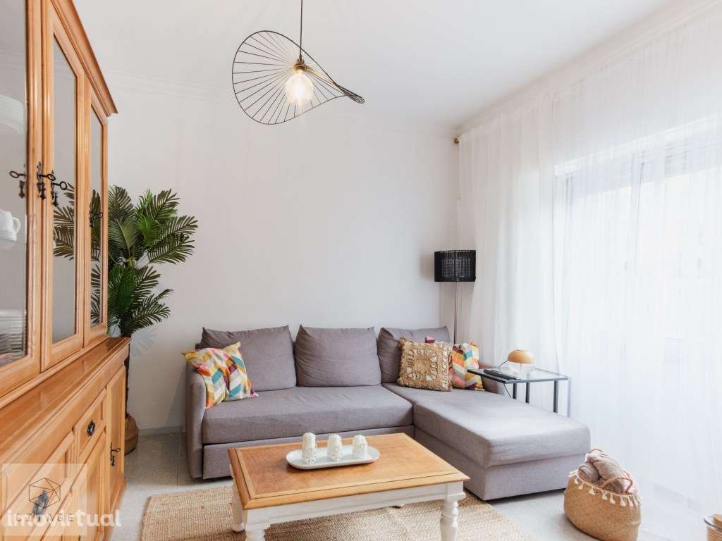 Apartamento T2 em São Domingos de Benfica - Grande imagem: 3/25