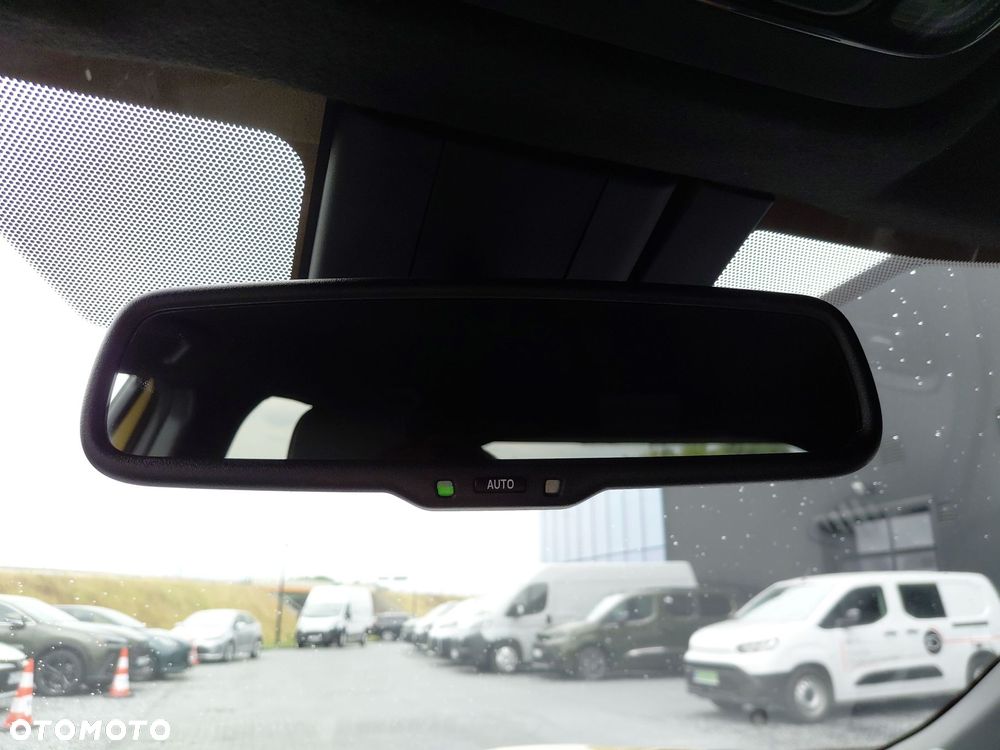 Toyota Yaris Cross Hybrid 1.5 Comfort - 26