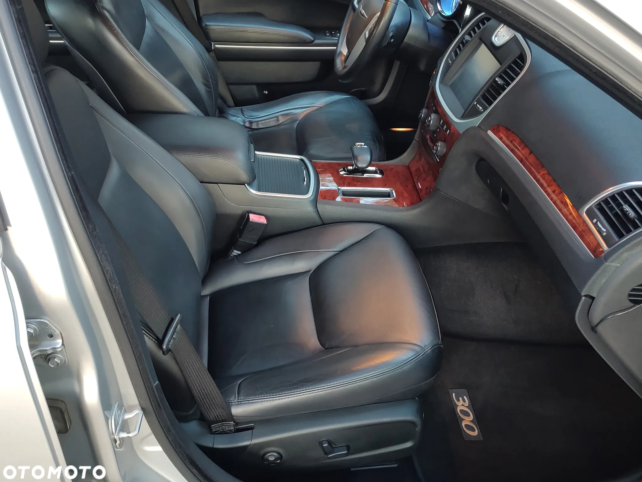 Chrysler 300 - 11