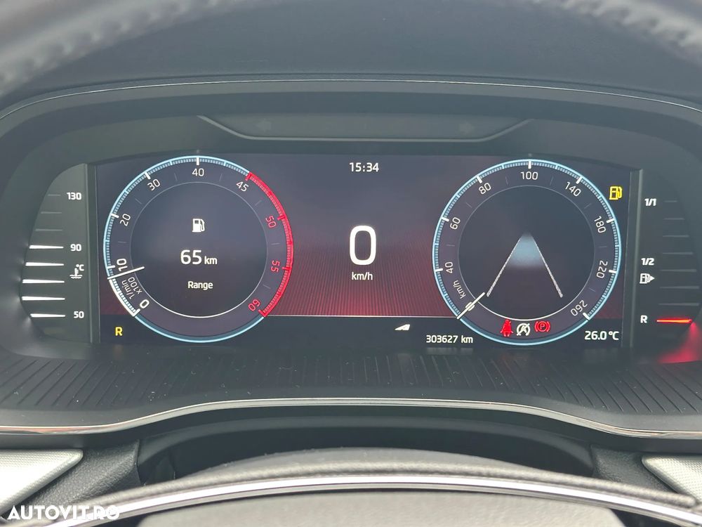 Skoda Octavia 2.0 TDI DSG Style - 37