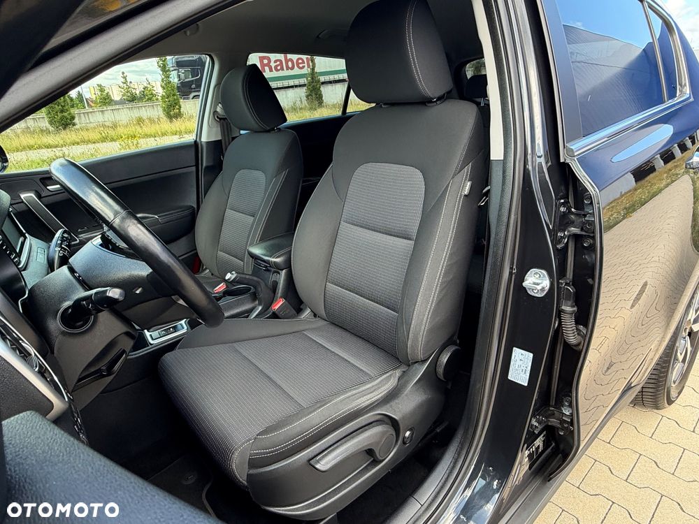 Kia Sportage 1.6 GDI 2WD DREAM-TEAM EDITION - 22