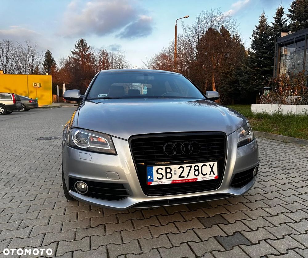 Audi A3 3-drzwiowe 2.0 TDI DPF S tronic Ambition - 2
