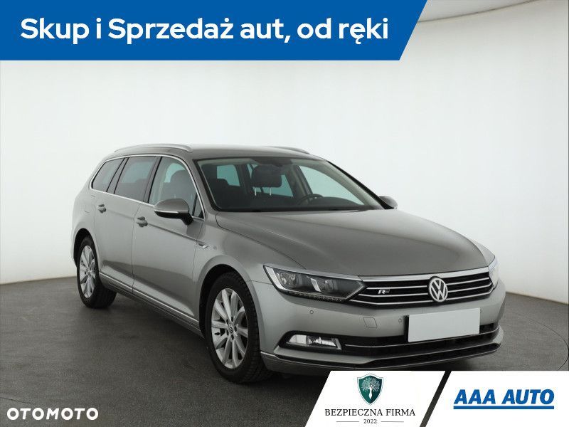 Volkswagen Passat Variant - 3