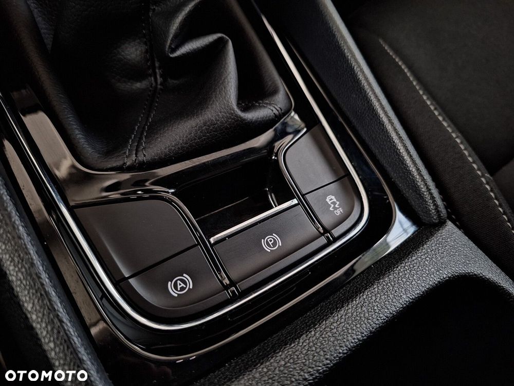 Skoda Karoq 1.5 TSI ACT 4x2 Ambition - 35