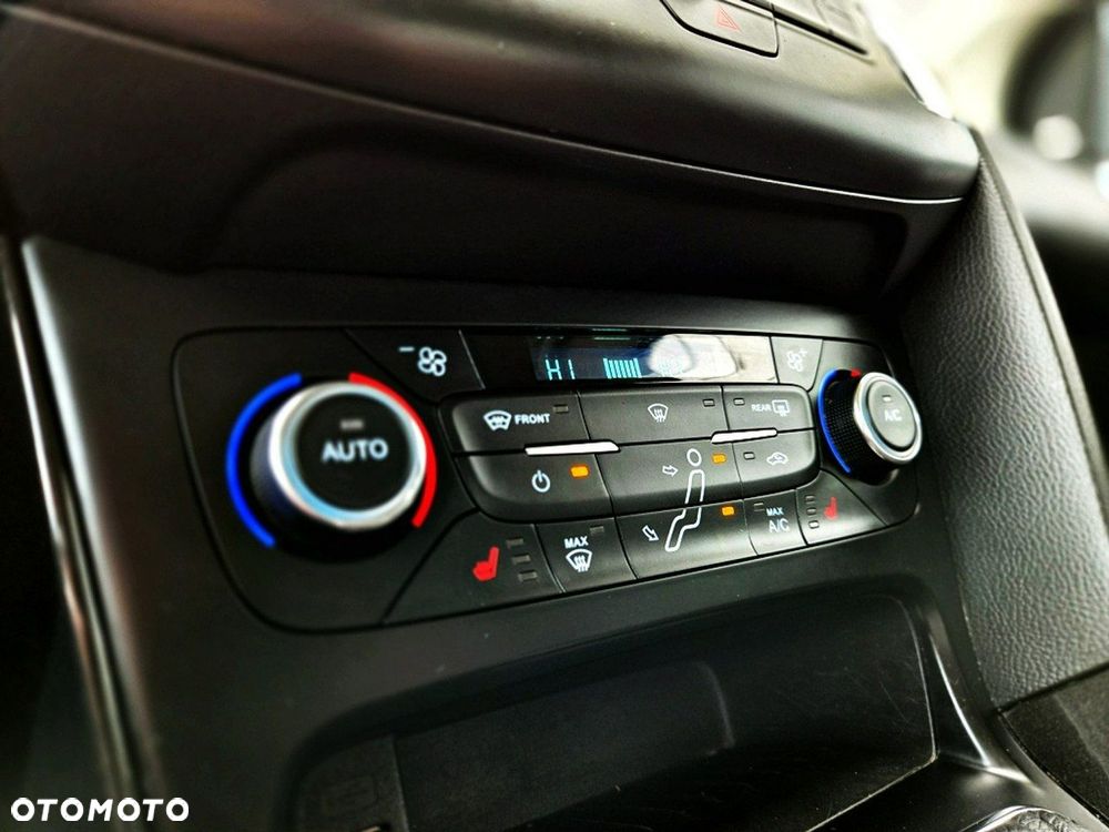 Ford Focus 1.5 EcoBoost STart-Stopp-System Titanium - 16