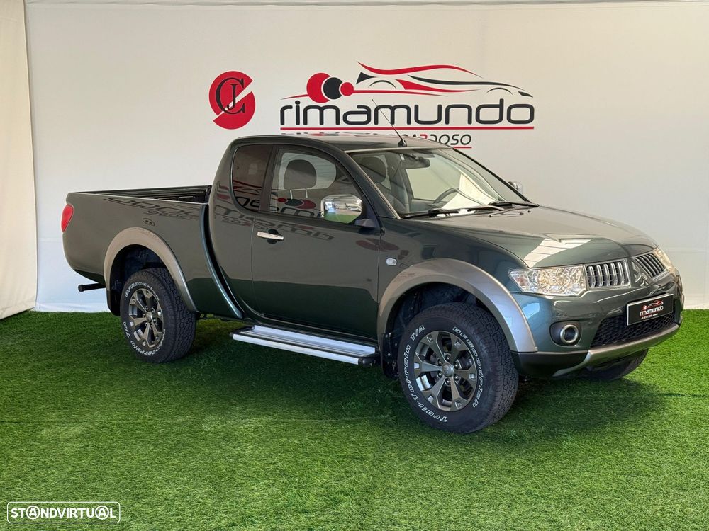 Mitsubishi L200 2.5 DI-D Club Intense 3L 4WD